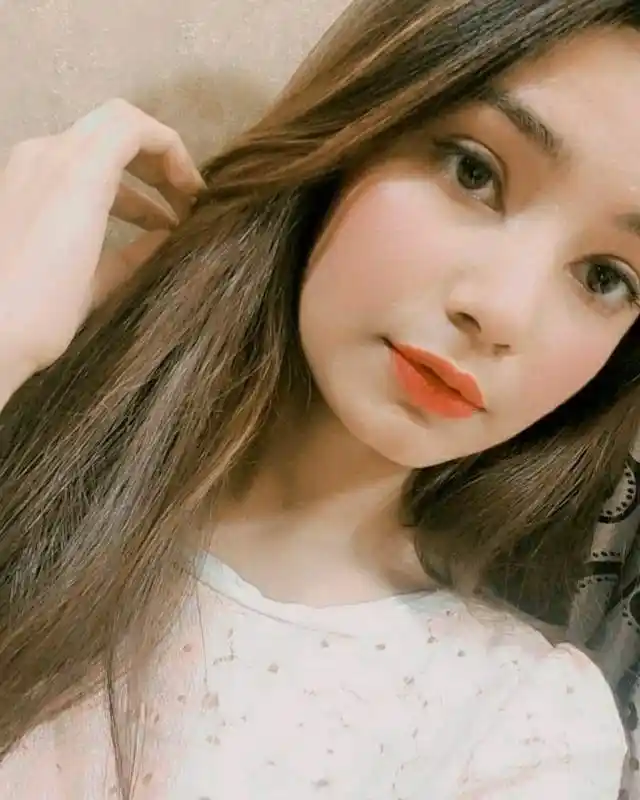 cute-girl-pic-cartoon-drawing