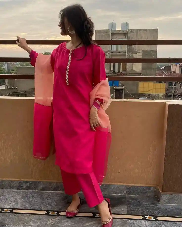 cute hidden face dp for girls