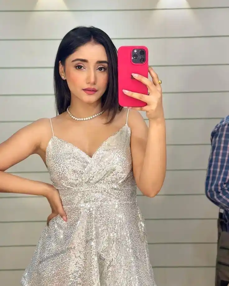 girl eyes dpz instagram