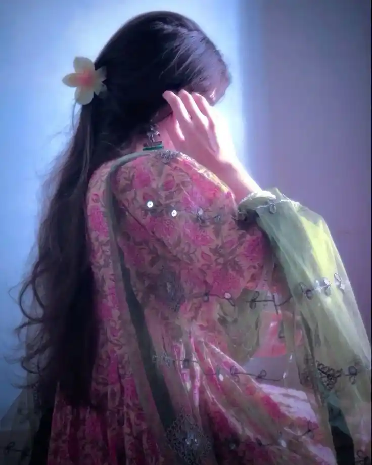 hidden face dp for girls cute