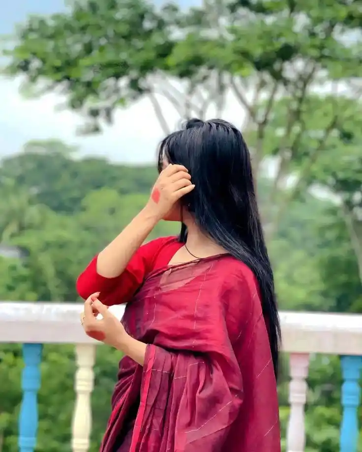 hot hide face girl pic for instagram