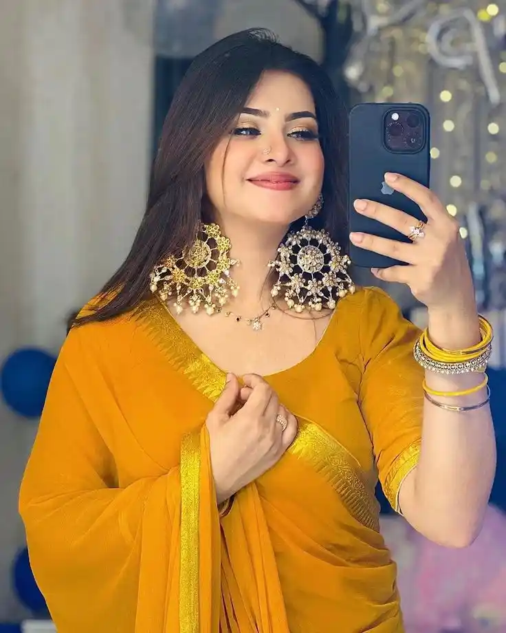 ladki ki dp acchi wali