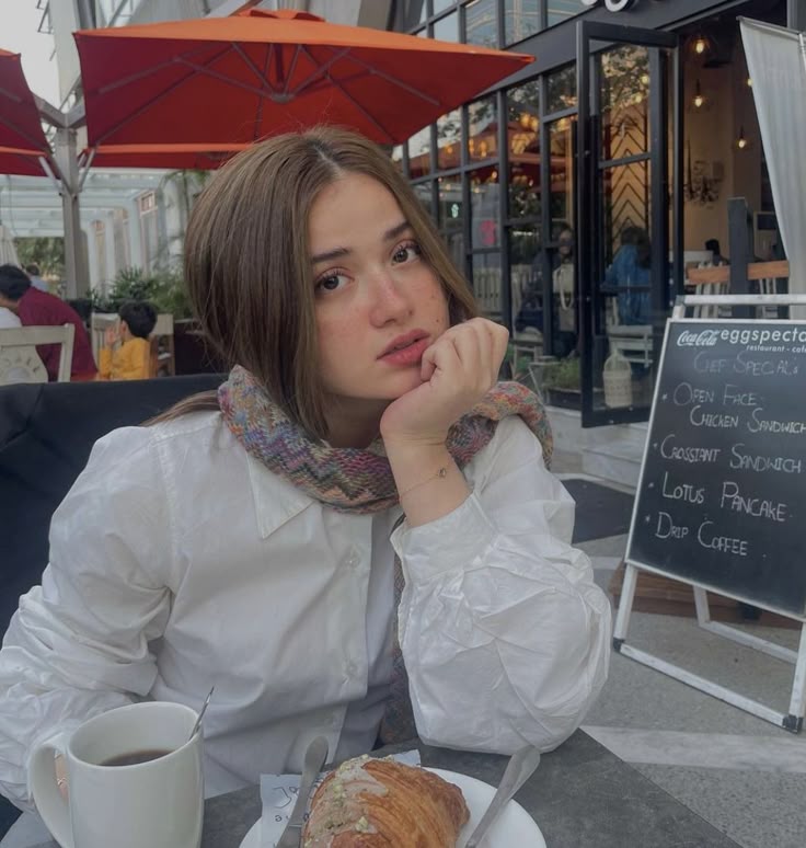 Cute Attitude Girls DP