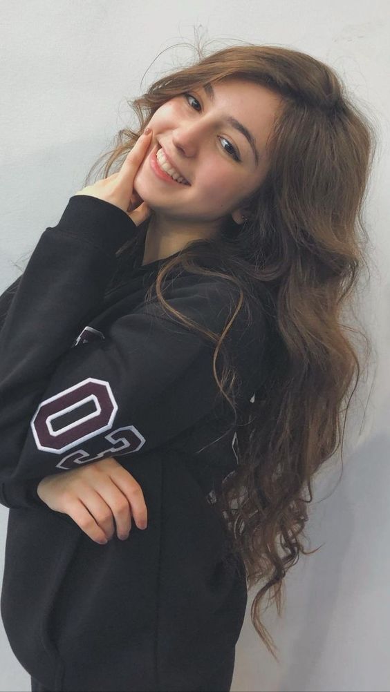 Cute Attitude Girls DP