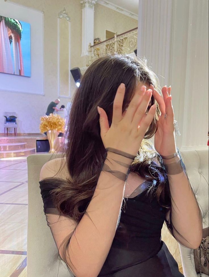 Hide Face Muslim Girls DP