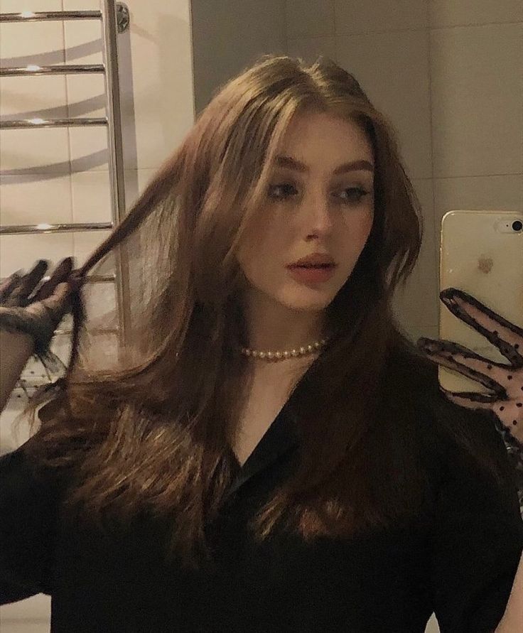 Real Girl Profile Pictures