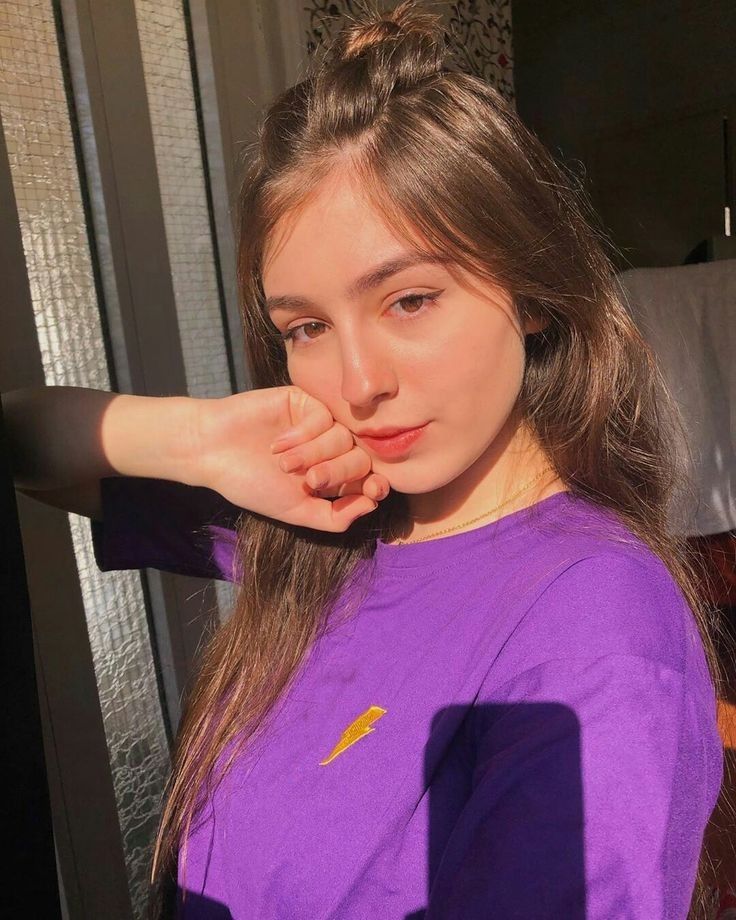 WhatsApp Cute Girls DP