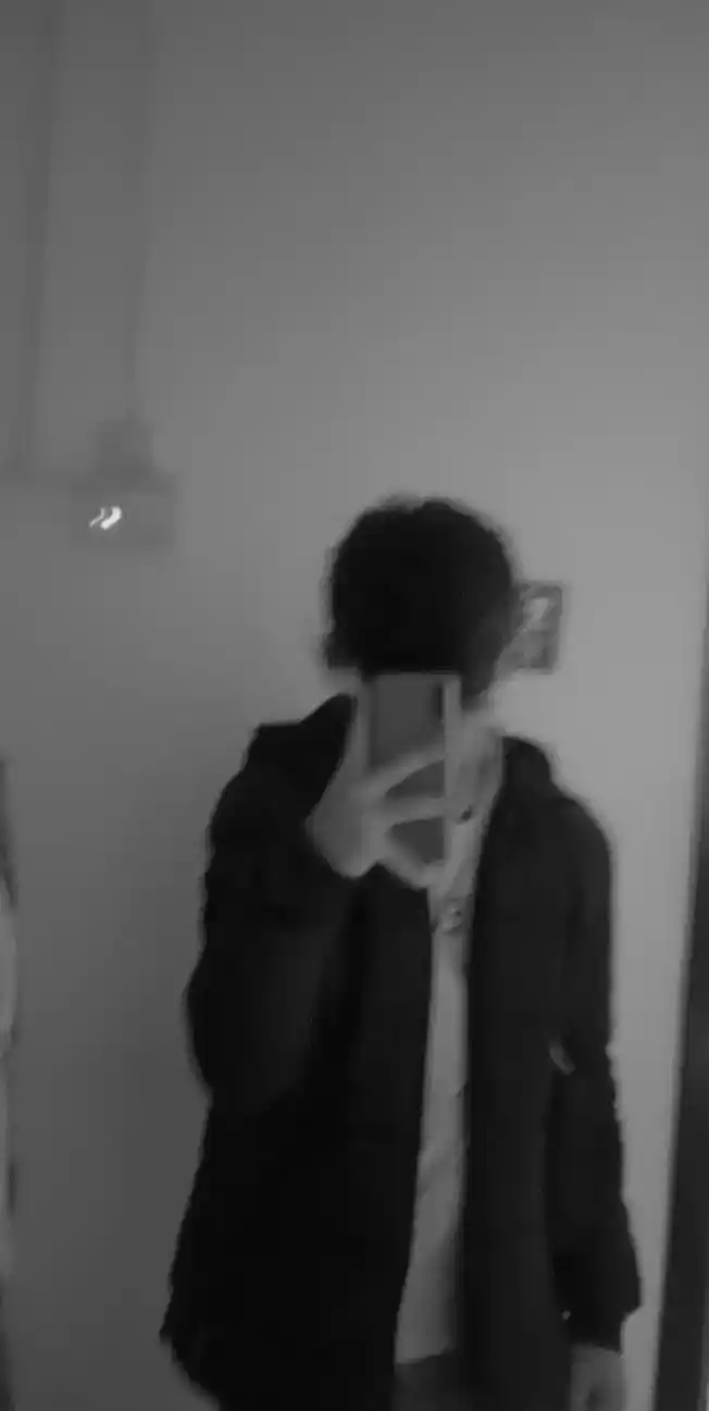 aesthetic couple dp blur