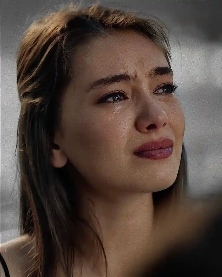 emotional sad cry girl dp