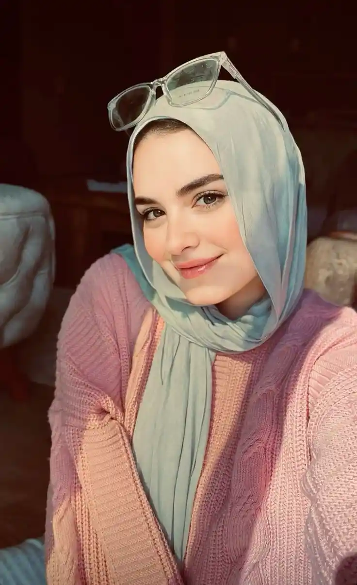 hijab girl photo aesthetic 90