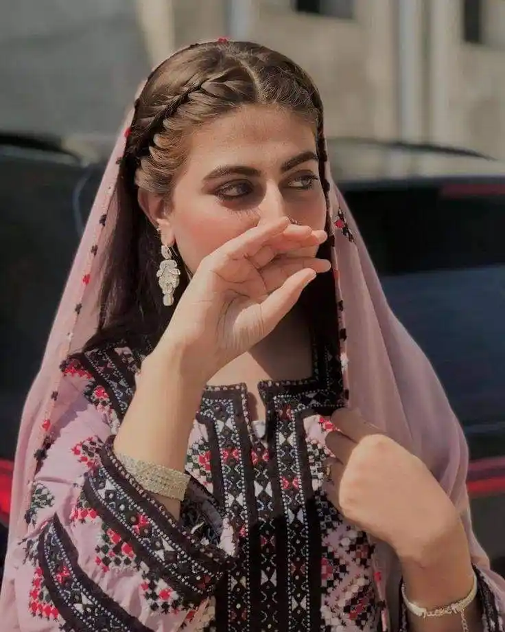 instagram profile picture for girls hidden face aesthetic 40