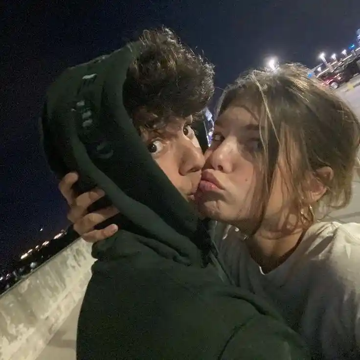 love dp black colour