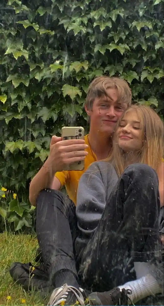 love dp for instagram boy and girl