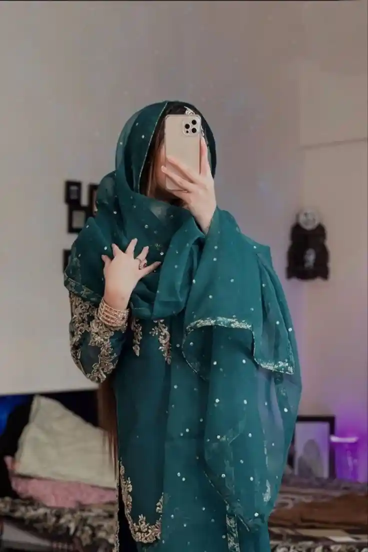 mirror selfie dp girl 28