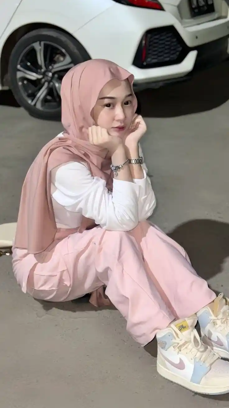 muslim girl photo age 15 55