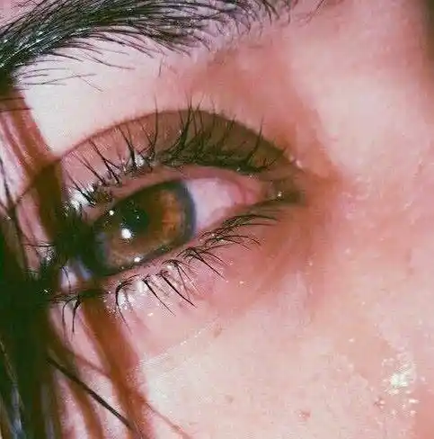 sad girl dpz for whatsapp