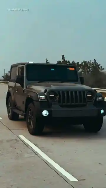 thar and fortuner photo wallpaper